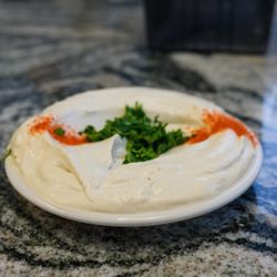 Hamido Restaurant - Hummus
