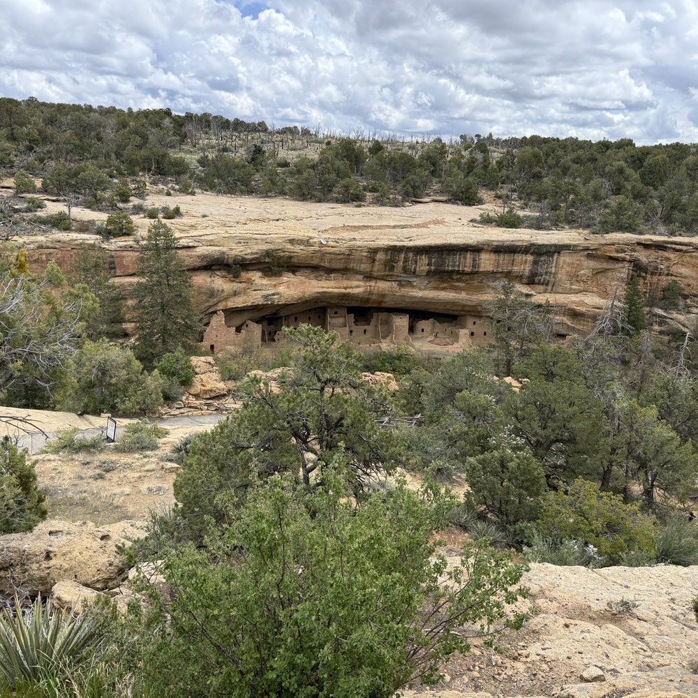 Cliff dwelling