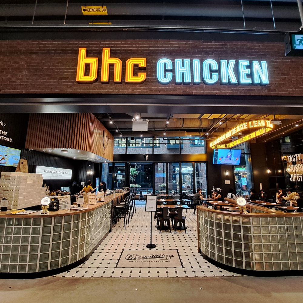 BHC Chicken Toronto - Storefront - Chicken Wings Near Me - Toronto, Ontario BHC Chicken Toronto - Storefront - Chicken Wings Near Me - Toronto, Ontario