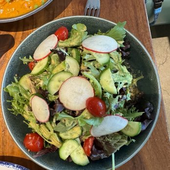 Unconventional Diner - Garden salad with lemon dressing - Breakfast & Brunch Near Me - Washington, DC, District of Columbia Unconventional Diner - Garden salad with lemon dressing - Breakfast & Brunch Near Me - Washington, DC, District of Columbia