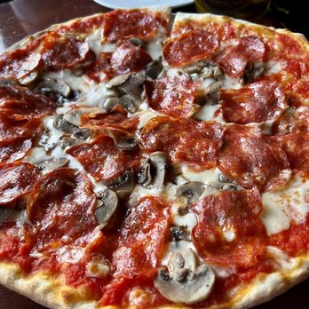 Cafe Angelino - Salami & Mushroom pizza - Italian Near Me - Los Angeles, California