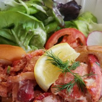 Feast - Lobster roll with salad substitute - Hawaiian Near Me - Honolulu, Hawaii Feast - Lobster roll with salad substitute - Hawaiian Near Me - Honolulu, Hawaii