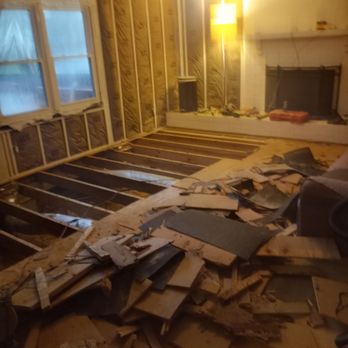 Straight Edge Handyman - Completely gut to studs and joist. New subfloor ,Insulation  sheetrock,laminate - Handyman Near Me