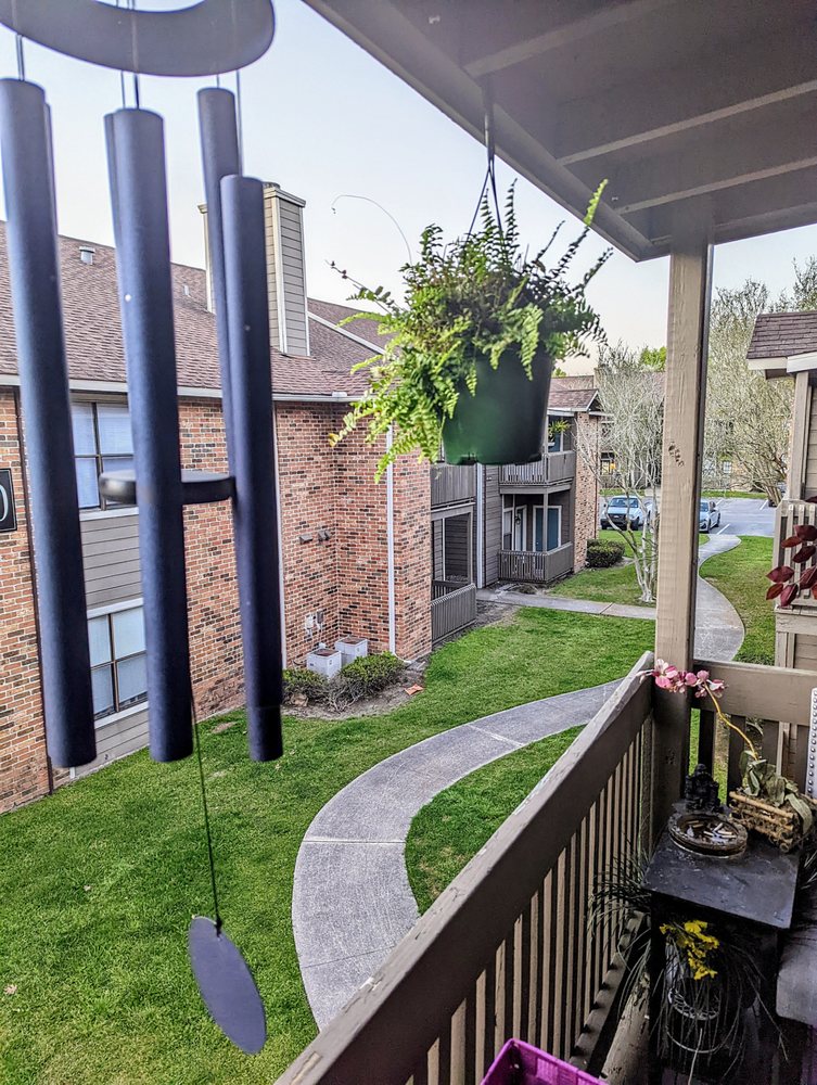 EMBERWOOD APARTMENTS Updated September 2024 45 Photos 100 S