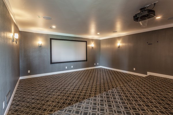 Slide of Green Light Construction