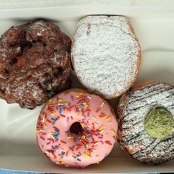 Apple fritter, jelly filled, Strawberry Sprinkle, dubai chocolate
