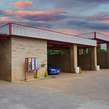 Riley Services - Oil Change Stations Near Me - Boyd, Texas Riley Services - Oil Change Stations Near Me - Boyd, Texas