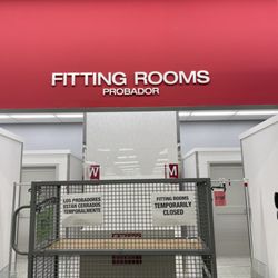 Fitting closed many hours before it closes