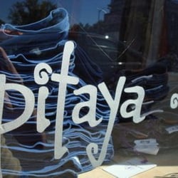 Pitaya - Poly-cotton blend heaven. Photo by Jennifer Litz.