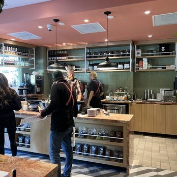 Parakeet Cafe - Brentwood - Interior very clean - Breakfast & Brunch Near Me - Los Angeles, California