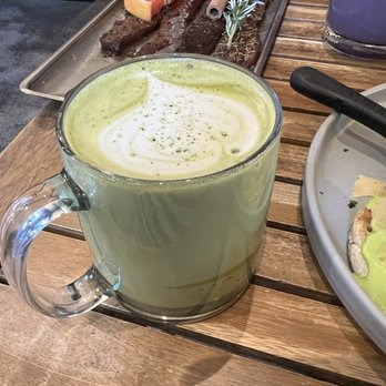 Sweet Maple - Matcha latte - Breakfast & Brunch Near Me - Palo Alto, California Sweet Maple - Matcha latte - Breakfast & Brunch Near Me - Palo Alto, California