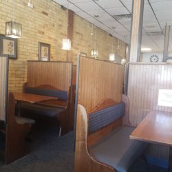 Amalia's Family Restaurant - Seating