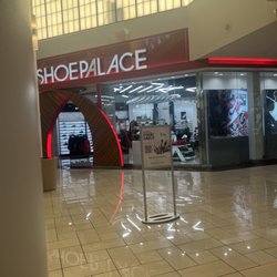 Shoe Palace