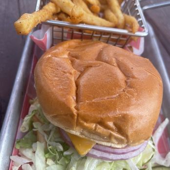 Boulevard Burger & Brew - Burgers Near Me - Richmond, Virginia