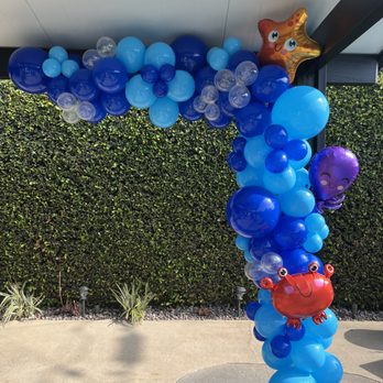 Balloon Art by Valerie - Ocean themed First Birthday - Balloon Services Near Me Balloon Art by Valerie - Ocean themed First Birthday - Balloon Services Near Me