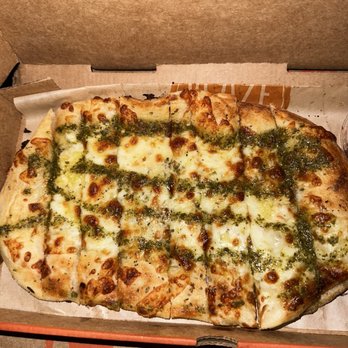 Blaze Pizza - Pesto Garlic Cheesy Bread - Pizza Near Me - Brentwood, Tennessee