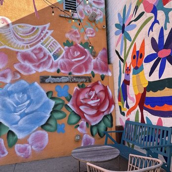 Azucanela - Outdoor seating area - Coffee & Tea Near Me - Hawthorne, California