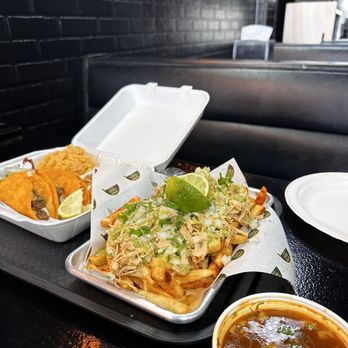 Vitos Tacos - Queso Taco combo w/ consome & birria fries - Tacos Near Me - Las Vegas, Nevada