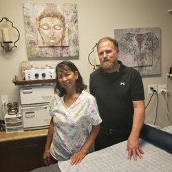 Ageless Las Vegas Day Spa - James and Anne licensed profession Massage therapist performing medical and all types of massage to meet your needs - beat beauty nail salon