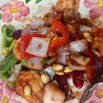 Liu Mandarin Kitchen - Kung Pao Shrimp! My fave! At least a dozen shrimp!!! - Chinese Near Me - Auburn, California
