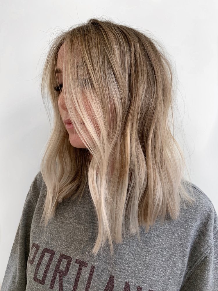 Hair by Amanda Ortiz Logo