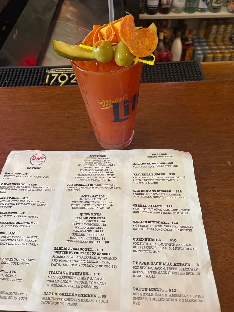 BROADWAY PUB Updated September 2024 53 Photos 501 N Adams St