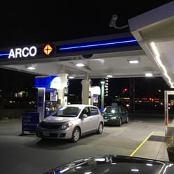 Arco Gas - Re-model looks good! Now accepting credit cards!