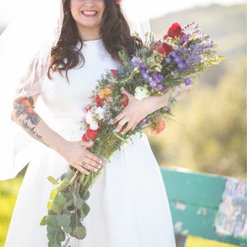 Vogue Cleaners - Thanks for helping us look our best Vogue Cleaners - Laundry Services Near Me - Walnut Creek, California Vogue Cleaners - Thanks for helping us look our best Vogue Cleaners - Laundry Services Near Me - Walnut Creek, California