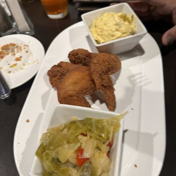 Della J's Delectables - Fried chicken wings, with cabbage and potato salad - Southern Near Me - Alexandria, Virginia