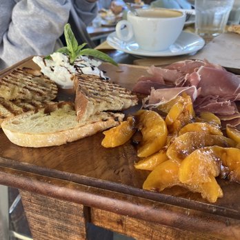 Mizza - Italian Near Me - Santa Barbara, California Mizza - Italian Near Me - Santa Barbara, California