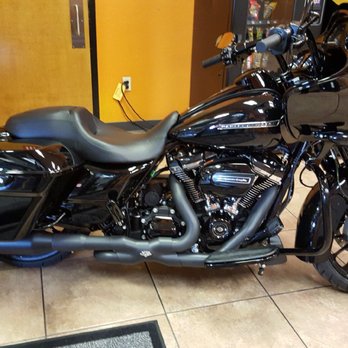 Bert's Black Widow Harley-Davidson - Motorcycle Dealers Near Me - Port Charlotte, Florida Bert's Black Widow Harley-Davidson - Motorcycle Dealers Near Me - Port Charlotte, Florida