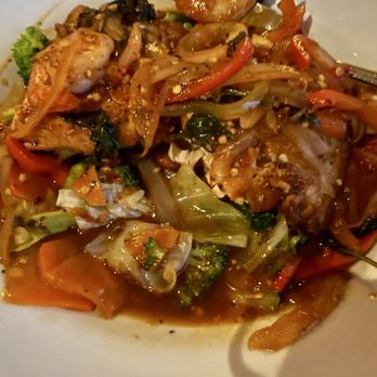 Tani Thai Restaurant - Basil mahi mahi - Thai Near Me - Buford, Georgia