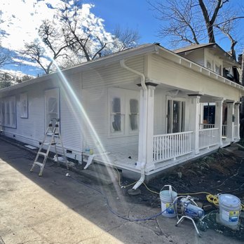 A2H General Contracting & Remodeling Services - 3 colors with 15 gals of primer leveling out siding - General Contractors Near Me A2H General Contracting & Remodeling Services - 3 colors with 15 gals of primer leveling out siding - General Contractors Near Me
