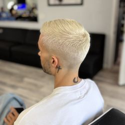 Fade LA Barbershop - Bleach and tone