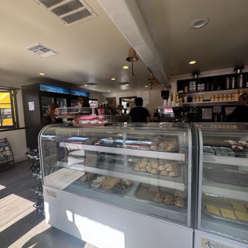 Brick & Bell Cafe - Coffee & Tea Near Me - La Jolla, California