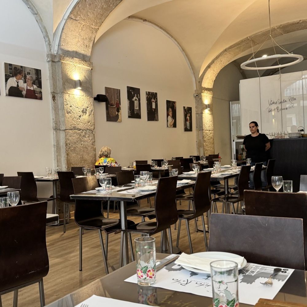 Santa Rita - Restaurant and bar area - Portuguese Near Me - Lisbon, 11 Santa Rita - Restaurant and bar area - Portuguese Near Me - Lisbon, 11