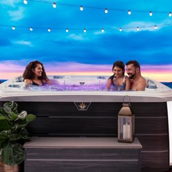 National Pools & Spas - Marquis