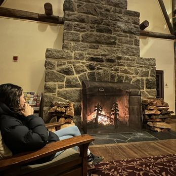 Paradise Inn - One of two huge fireplaces - Hotels Near Me - Ashford, Washington Paradise Inn - One of two huge fireplaces - Hotels Near Me - Ashford, Washington