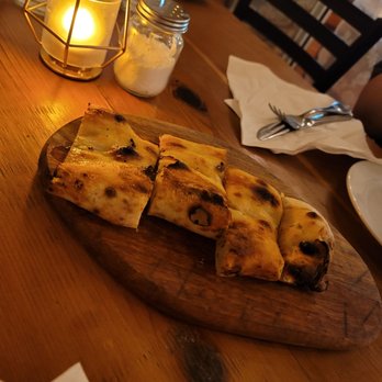 Amarone - Warm italian style bread - Italian Near Me - Aventura, Florida