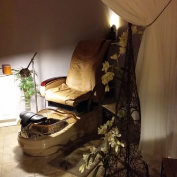 Emily's Nail Spa - Relaxation Room - Nail Salons Near Me - Tulsa, Oklahoma Emily's Nail Spa - Relaxation Room - Nail Salons Near Me - Tulsa, Oklahoma