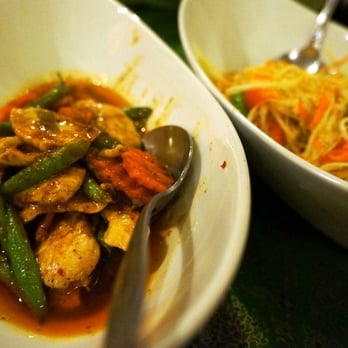 Sawasdee Thai Restaurant - Pad Prik Khing (4-star spicy) - Thai Near Me - Sparks, Nevada Sawasdee Thai Restaurant - Pad Prik Khing (4-star spicy) - Thai Near Me - Sparks, Nevada