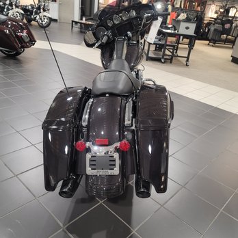 Oakland Harley-Davidson - 2021 Street Glide Special black jack metallic - Motorcycle Dealers Near Me - Oakland, California Oakland Harley-Davidson - 2021 Street Glide Special black jack metallic - Motorcycle Dealers Near Me - Oakland, California
