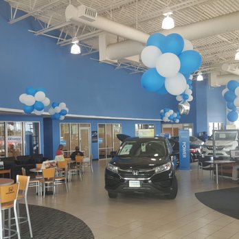 Freeman Honda - View from entrance to sales offices and main showroom floor - Car Dealers Near Me - Dallas, Texas