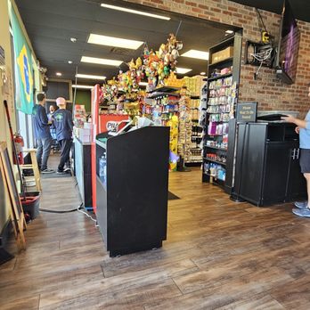 Brazilian Grill & Bakery - Grocery store side - Brazilian Near Me - Columbus, Ohio