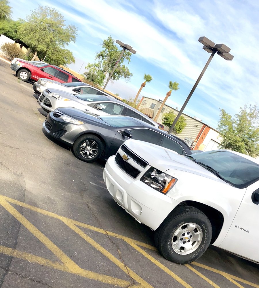 RIOS AUTO SALES Updated October 2024 11 Photos 123 E Warner Rd