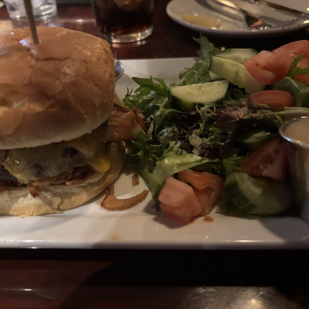 Sitting Duck Tavern - The Cadillac Burger & house salad w/vinigarette - Bars Near Me - Trumbull, Connecticut