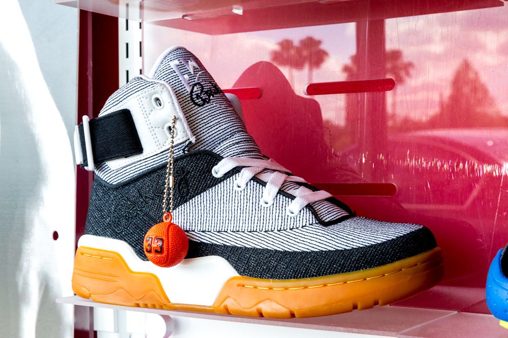 That Shoe Store & More Logo