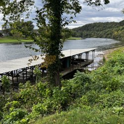 THE FISHERMAN'S LODGE - Updated February 2026 - 15 Photos - 227