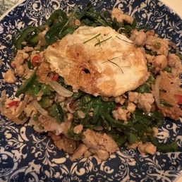 Crispy basil chicken Crispy basil chicken