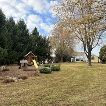 Shefsky's Property Maintenance - Leafs - Lawn Services Near Me Shefsky's Property Maintenance - Leafs - Lawn Services Near Me